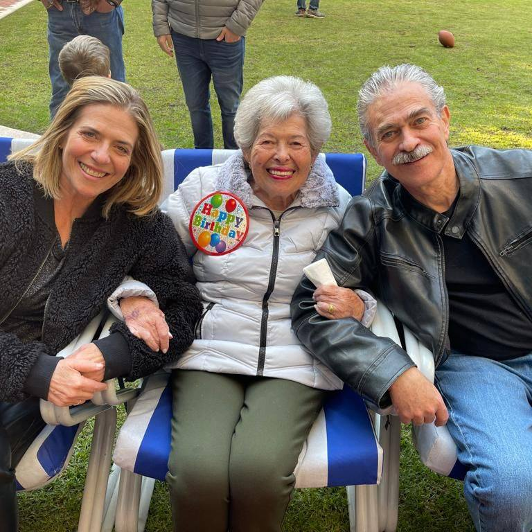 Cuidado de los Adultos Mayores