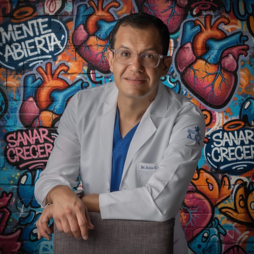 Doctor Cardiólogo Julio Sauza - Cómo la cardiología estructural transforma la vida de los adultos mayores
